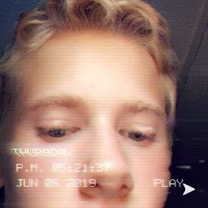 Meet your Posher, Ashton